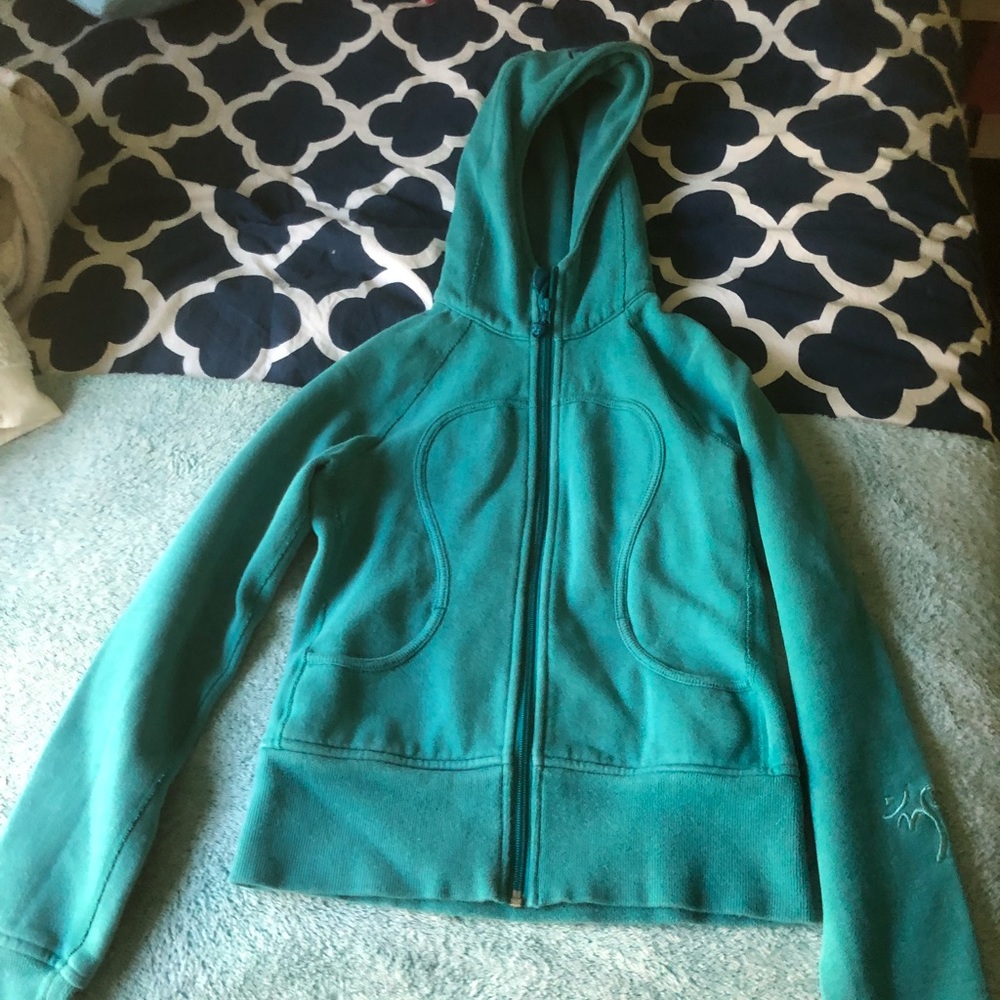 LULULEMON SUPER CUTE ZIP UP